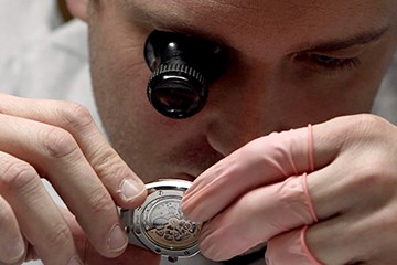 石家庄劳力士手表官方售后擦油